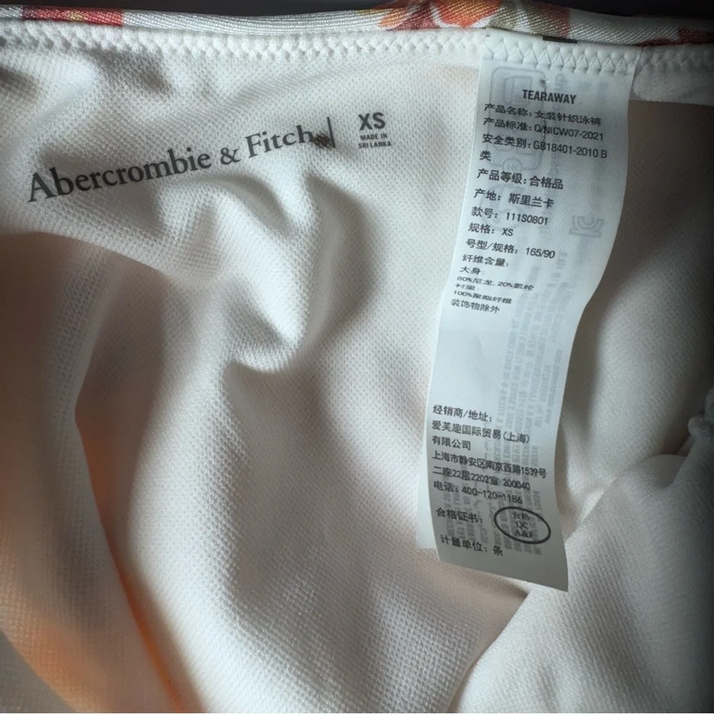 NEW Abercrombie & Fitch Cheeky Bikini Bottom White/Orange, Floral High-Waist 
XS - Picture 9 of 9